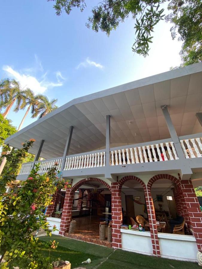 La Casona Sv Hostal Ла Либертад Екстериор снимка