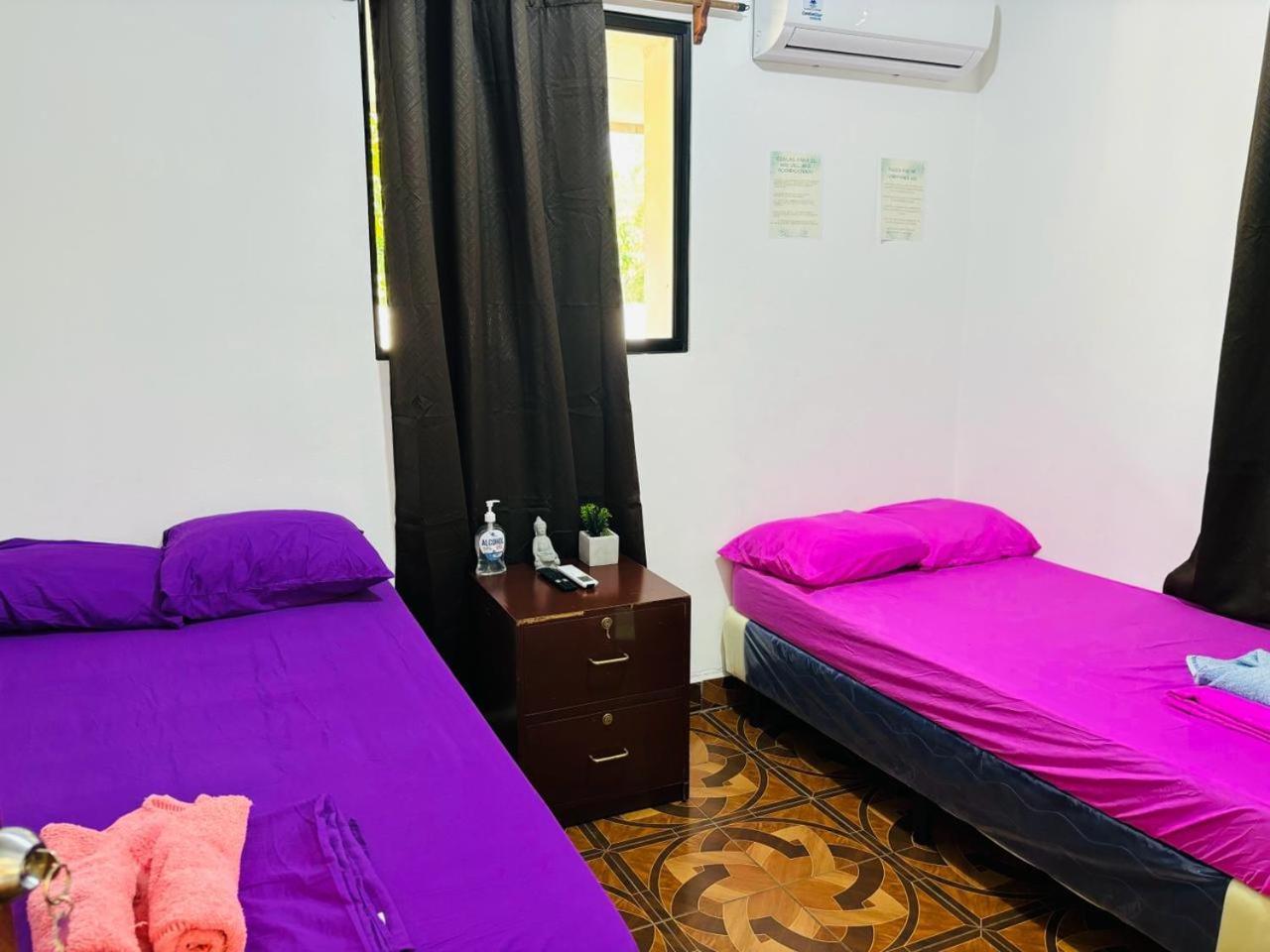La Casona Sv Hostal Ла Либертад Екстериор снимка