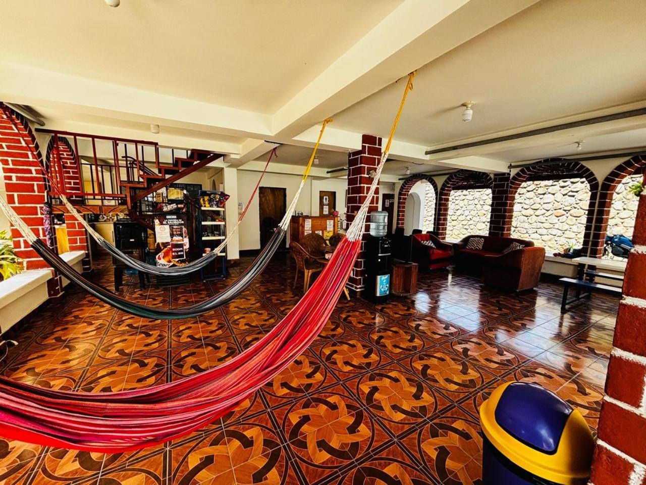 La Casona Sv Hostal Ла Либертад Екстериор снимка