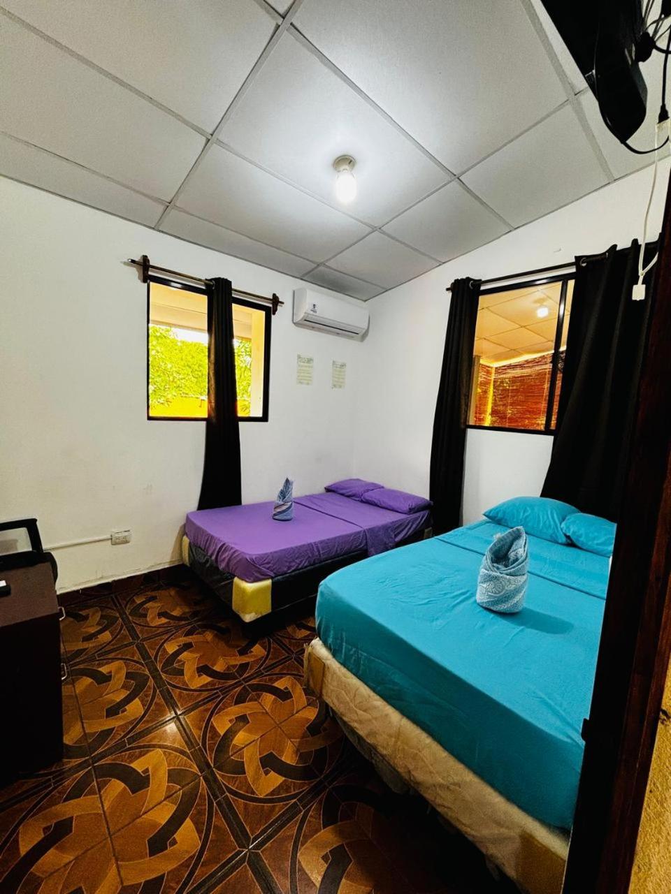 La Casona Sv Hostal Ла Либертад Екстериор снимка